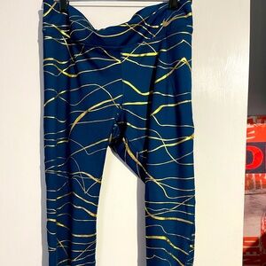 Nike NWT women’s leggings